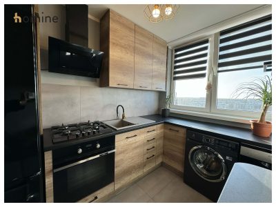 b84102b5-4f7b-4f67-a753-f7e52778c1bd-ink